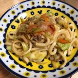 野菜たっぷり和風しょうゆ味の焼うどん